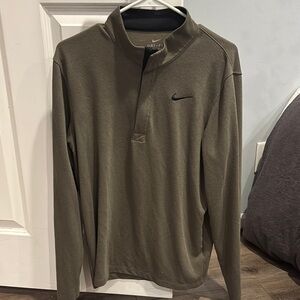 Nike Men’s Olive Green Pullover